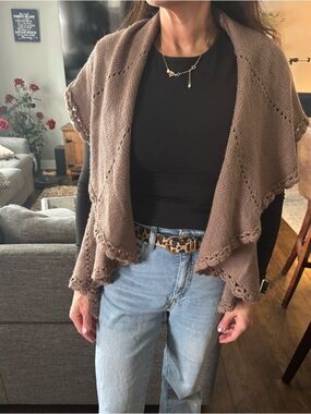 Olivia M Brown Knit Shawl Cardigan size small